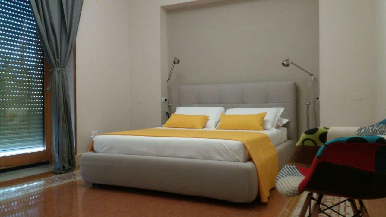 Casa Isabela Luxury Rooms Melfi Exterior photo